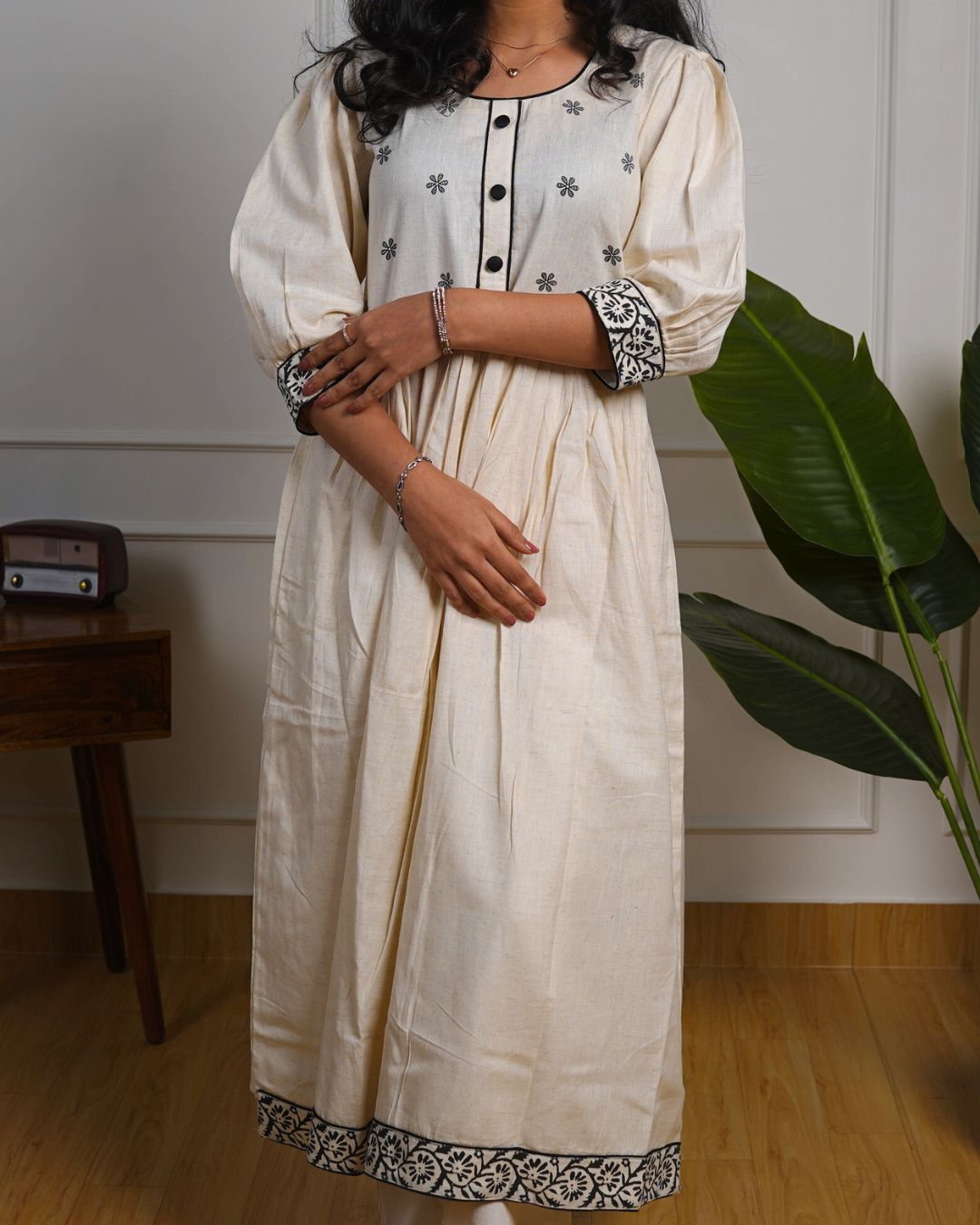 Monochrome muse Kurti